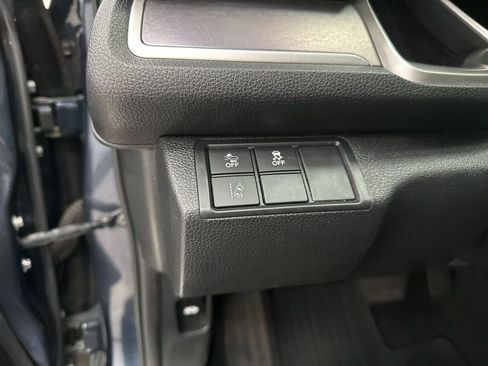 Used 2017 Honda Civic Touring image 15