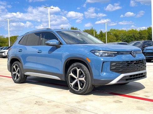 New 2026 Volkswagen Tiguan SE R-Line image 6