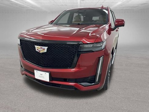 Certified 2023 Cadillac Escalade Sport AWD/4WD image 4