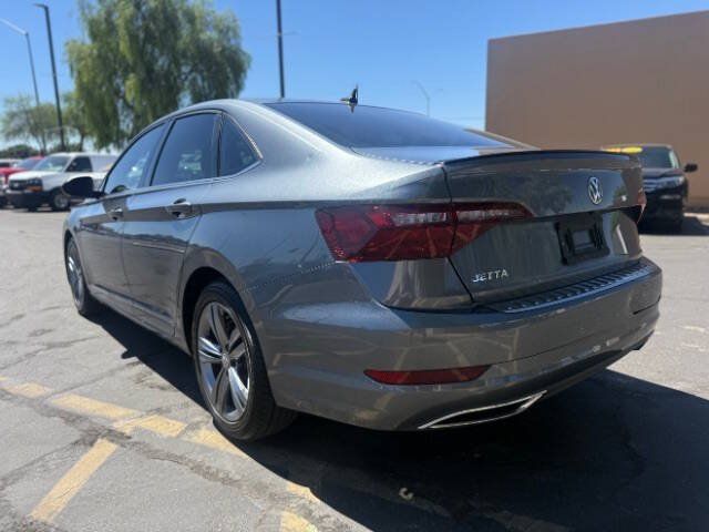 Used 2021 Volkswagen Jetta R-Line FWD image 5