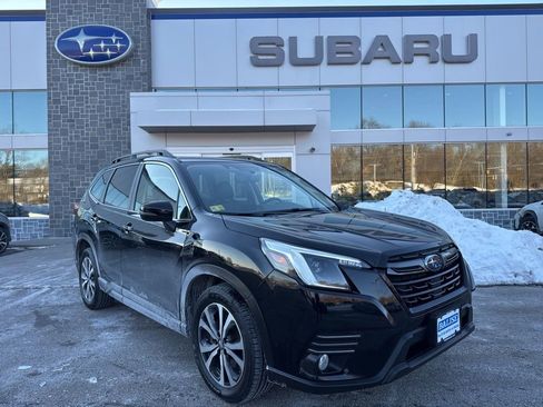 Used 2023 Subaru Forester Limited image 1