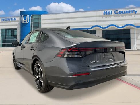 New 2026 Honda Accord SE image 3