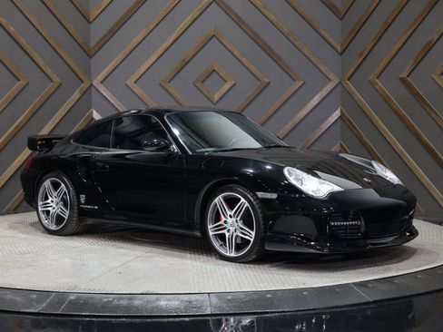 Used 2003 Porsche 911 Carrera 4S image 4