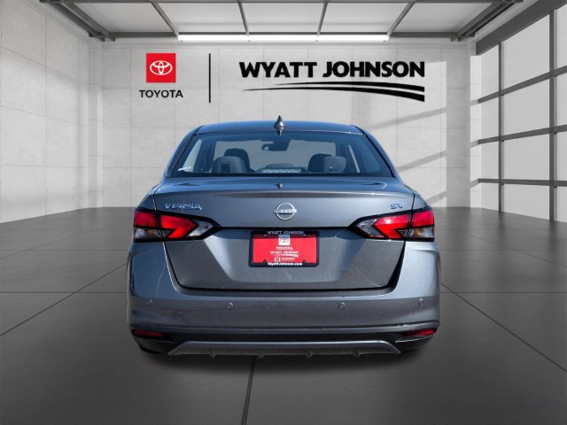 Used 2024 Nissan Versa SV FWD image 6