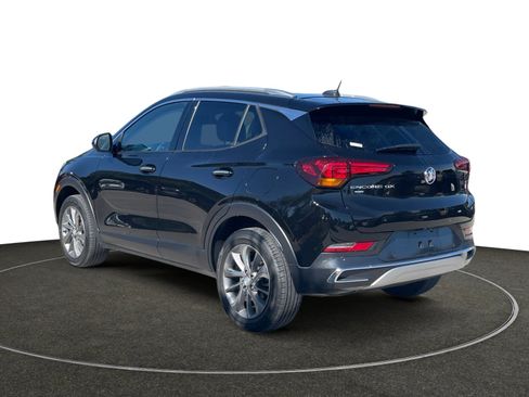 Used 2022 Buick Encore GX Essence w/ Advanced Technology Package image 3