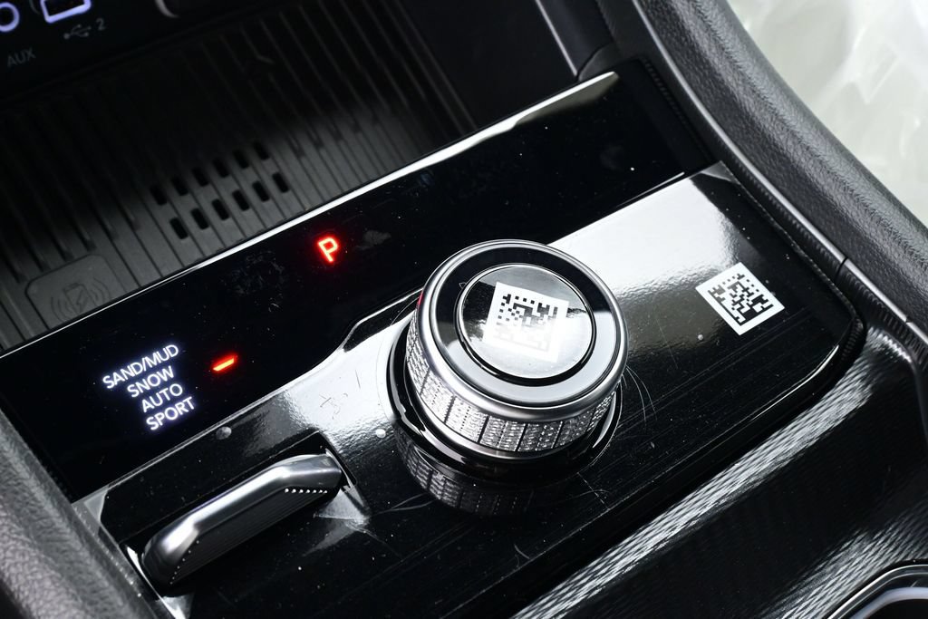 New 2027 Jeep Grand Cherokee Limited AWD/4WD image 16