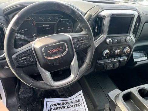Used 2022 GMC Sierra 1500 Elevation image 3