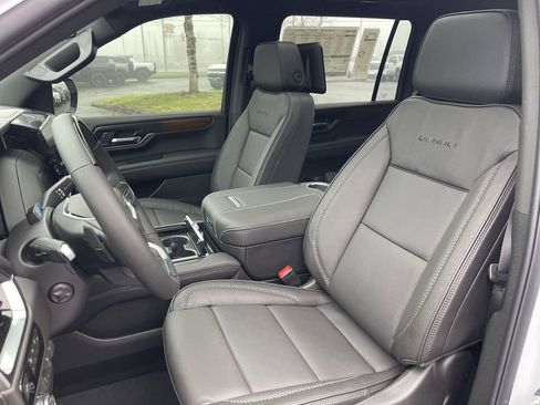 New 2026 GMC Yukon XL Denali w/ Denali Reserve Package image 20