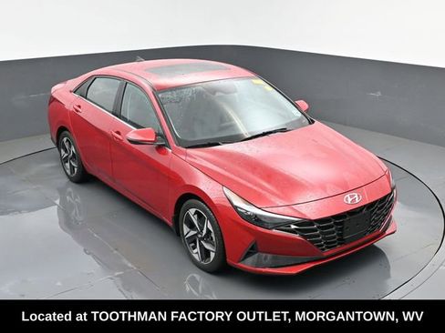 Used 2023 Hyundai Elantra Limited FWD image 21