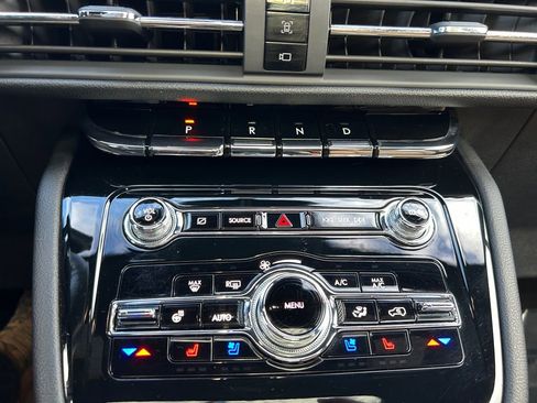 Used 2022 Lincoln Corsair Grand Touring w/ Elements Technology Bundle image 21