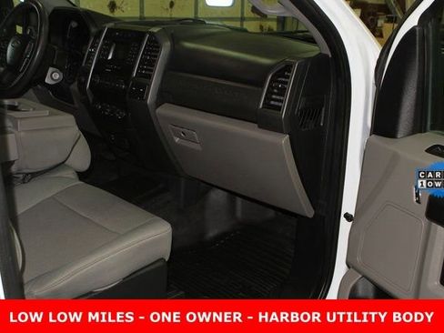 Used 2021 Ford F250 XL w/ Power Equipment Group image 21