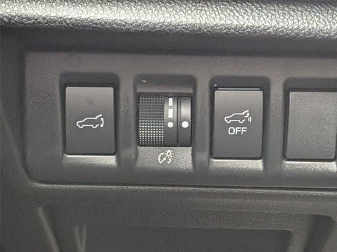 Certified 2024 Subaru Outback Premium AWD/4WD image 18