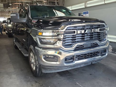 Used 2026 RAM 2500 Big Horn AWD/4WD image 1