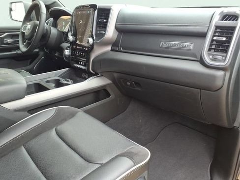 Used 2026 RAM 1500 Laramie AWD/4WD image 22