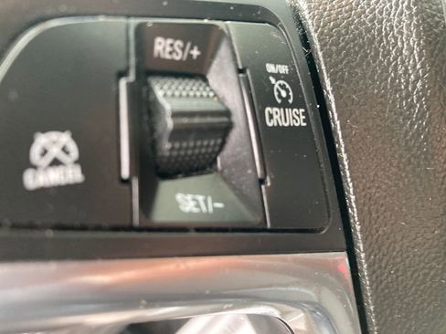 Used 2018 Buick Encore Preferred AWD/4WD image 36