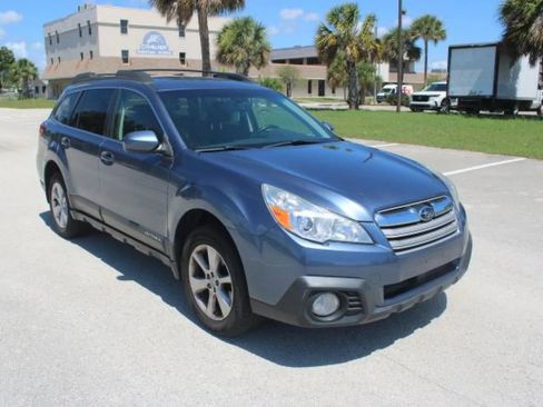 Used 2013 Subaru Outback 2.5i Premium w/ Popular Pkg 1B AWD/4WD image 16