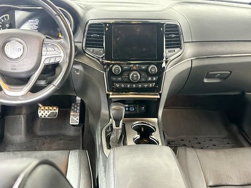 Used 2019 Jeep Grand Cherokee High Altitude AWD/4WD image 18