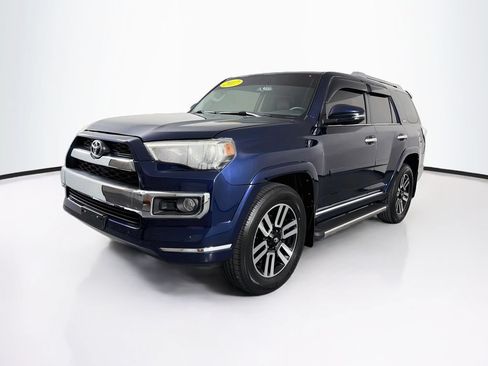 Used 2017 Toyota 4Runner Limited AWD/4WD image 3