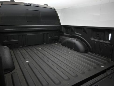 Used 2025 Ford F150 Raptor image 9