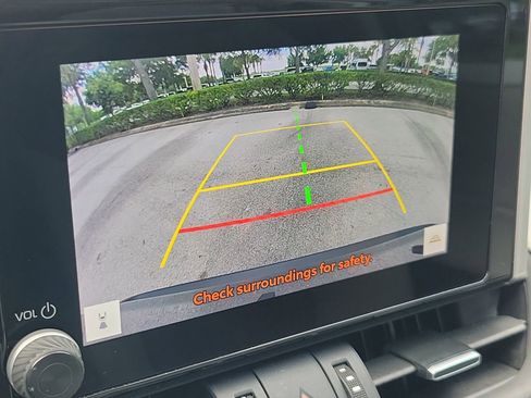 Used 2024 Toyota RAV4 XLE Premium FWD image 27