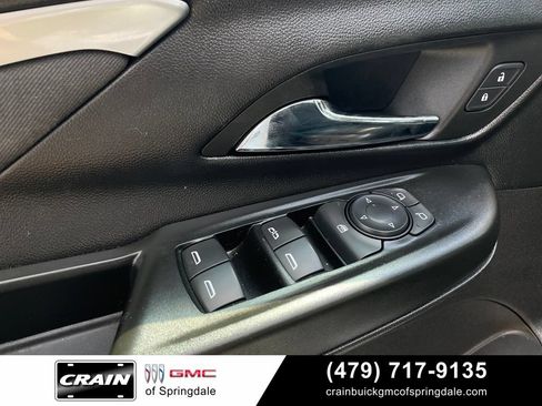 Used 2023 Chevrolet Bolt LT FWD image 12