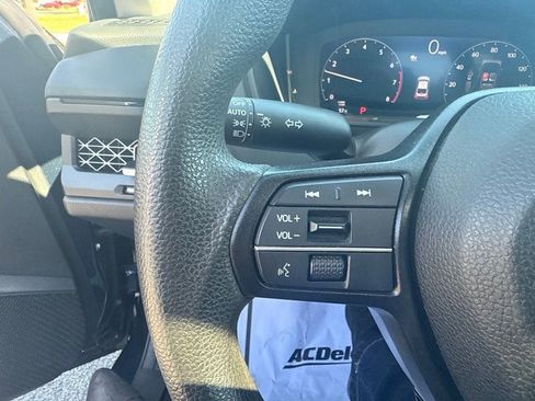 Used 2024 Honda Accord EX image 11