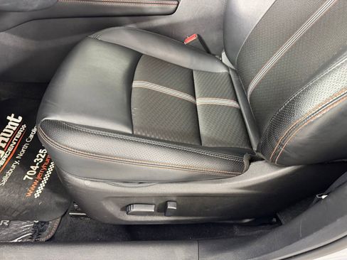 Used 2025 Nissan Altima 2.5 SR AWD/4WD image 12