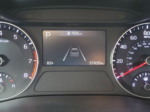Used 2024 Kia Forte LXS w/ LXS Technology Package FWD image 21