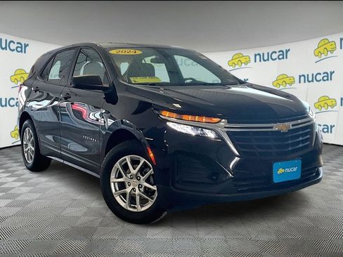 Used 2024 Chevrolet Equinox LS AWD/4WD image 1