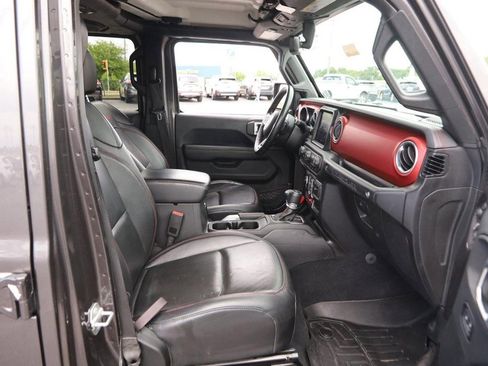 Used 2018 Jeep Wrangler Unlimited Rubicon AWD/4WD image 27