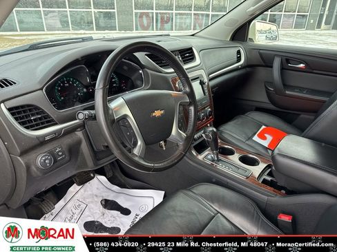 Used 2014 Chevrolet Traverse LT image 14