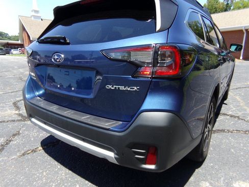 Used 2022 Subaru Outback Limited AWD/4WD image 7