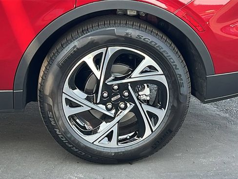 New 2025 Lincoln Nautilus Premier w/ Equipment Group 102A image 11