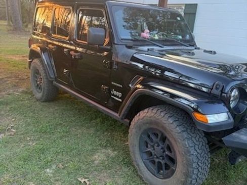 Used 2021 Jeep Wrangler Unlimited Sahara w/ Uconnect 4C Nav & Sound Group image 1