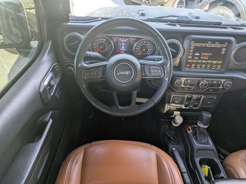 Used 2022 Jeep Gladiator Sport image 14