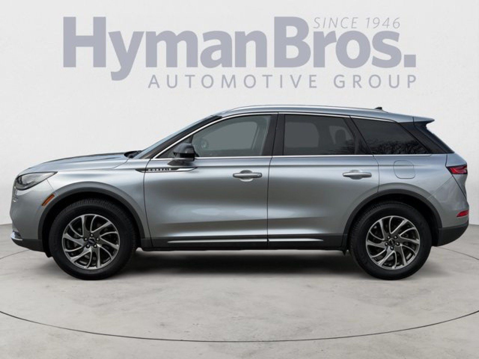 Used 2022 Lincoln Corsair AWD w/ Equipment Group 101A image 6