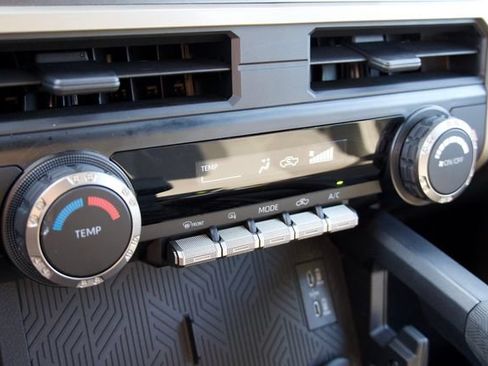 Used 2025 Toyota Tacoma SR5 RWD image 34