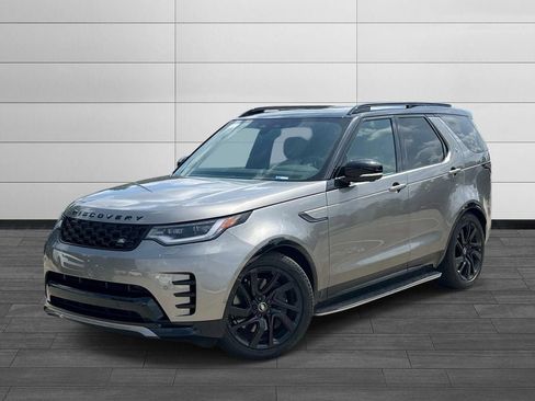 Certified 2024 Land Rover Discovery Dynamic SE AWD/4WD image 1