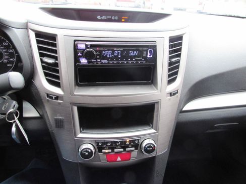 Used 2012 Subaru Legacy 2.5i w/ Alloy Wheel Pkg image 17