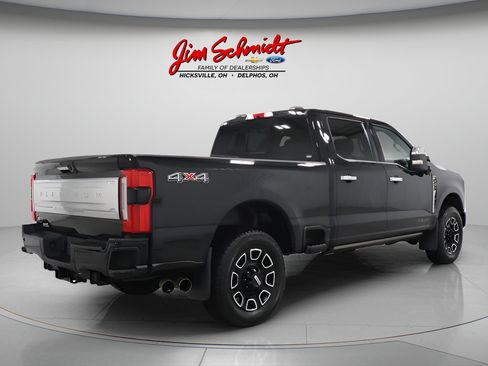 Used 2023 Ford F250 Platinum AWD/4WD image 6