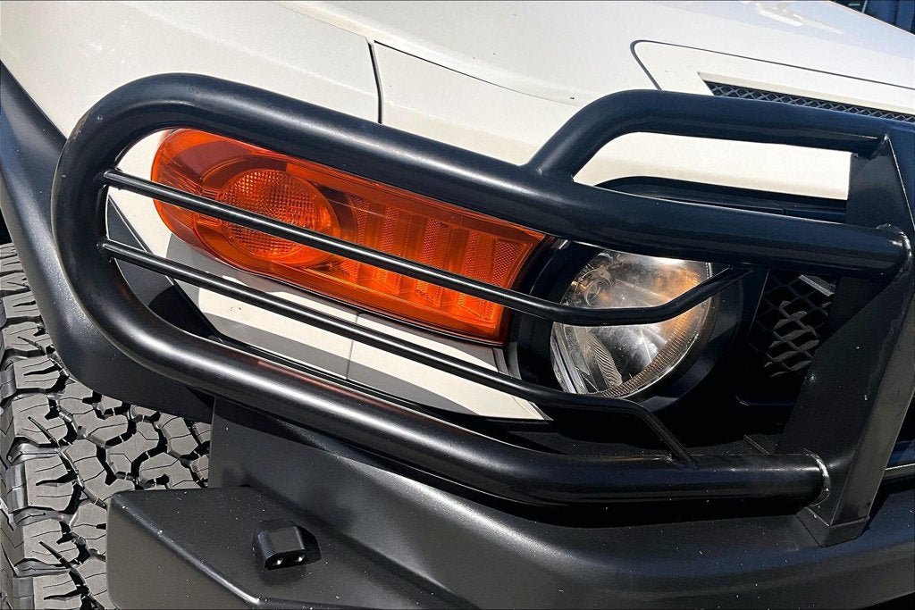 Used 2011 Toyota FJ Cruiser 4WD w/ Convenience Pkg image 27
