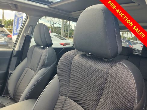 Used 2023 Subaru Forester Premium image 17