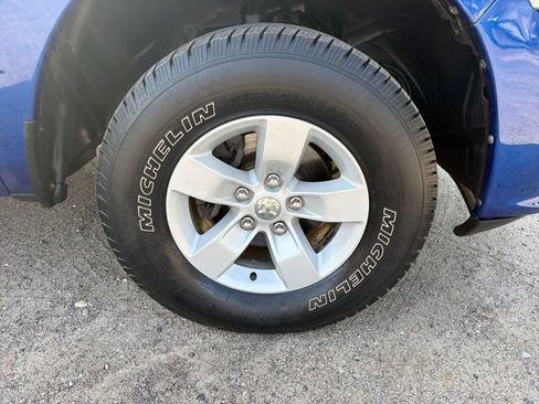 Used 2018 RAM 1500 Express AWD/4WD image 27