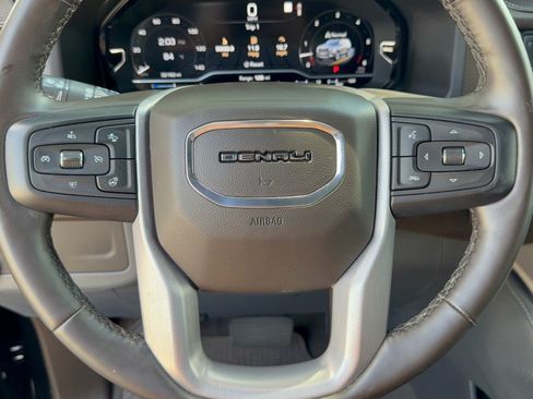 Used 2023 GMC Yukon XL Denali RWD image 10