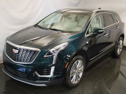 Certified 2025 Cadillac XT5 Premium Luxury w/ Technology Package