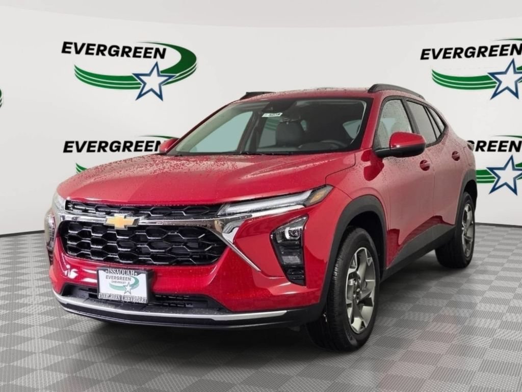 Used 2026 Chevrolet Trax LT w/ Driver Confidence Package FWD image 1