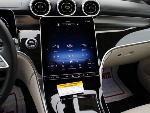 New 2024 Mercedes-Benz GLC 300 4MATIC image 24