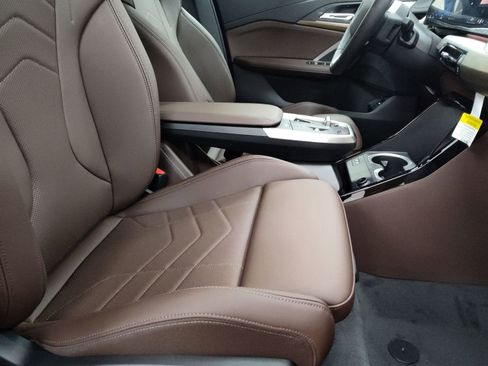 Used 2025 BMW X1 xDrive28i w/ Convenience Package image 27