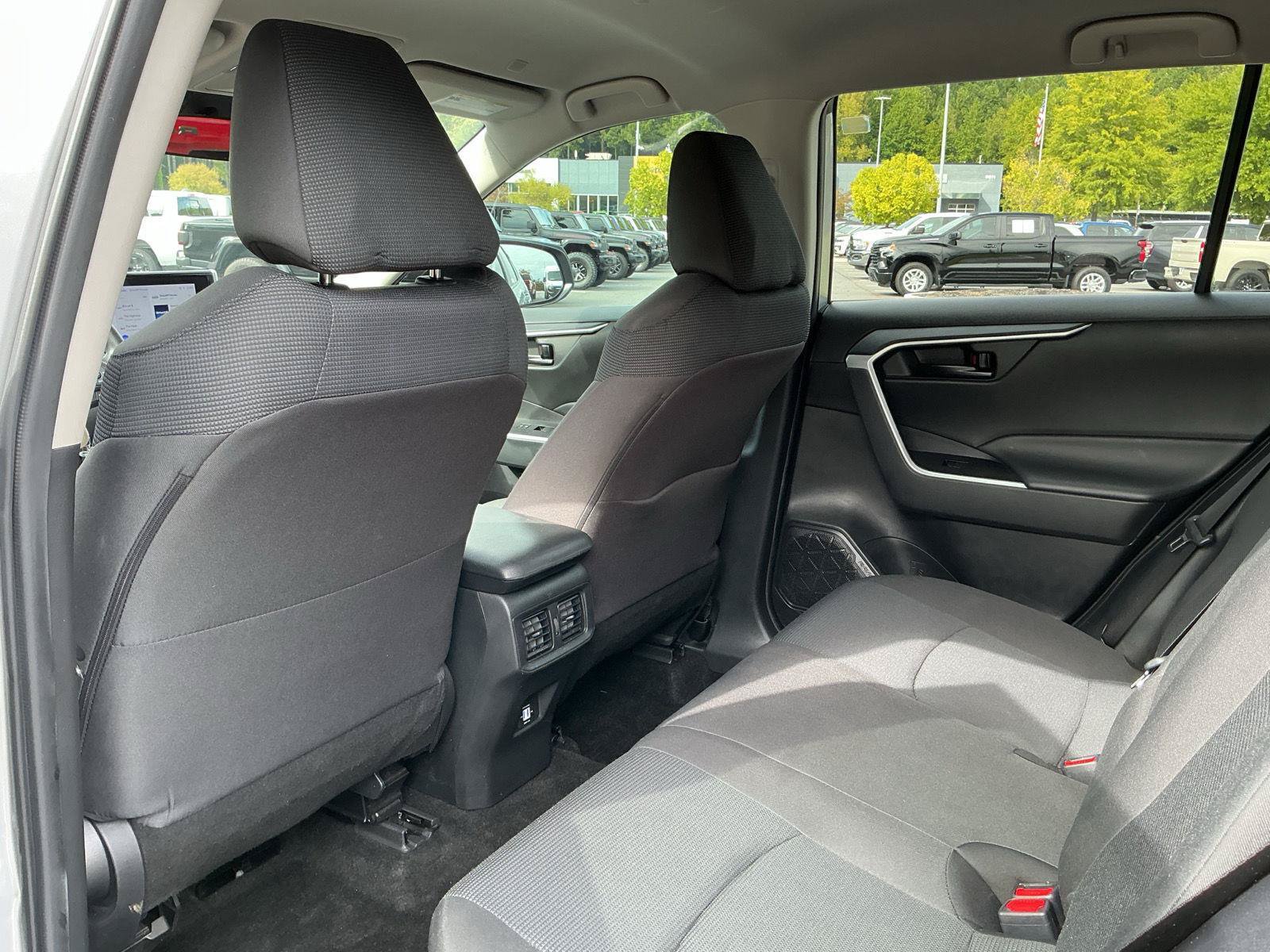 Used 2024 Toyota RAV4 LE FWD image 26