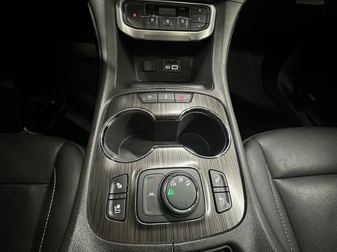 Used 2023 GMC Acadia SLT w/ Elevation Edition AWD/4WD image 33